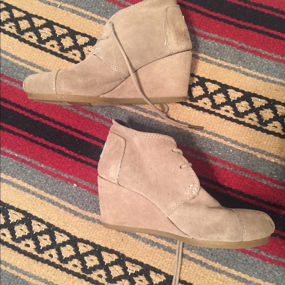 Tom’s wedges